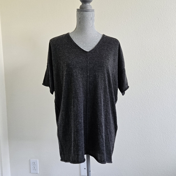 Minnie Rose Cashmere and Silk Blend Oversized V-Neck Sweater Tee size Small - Picture 1 of 15